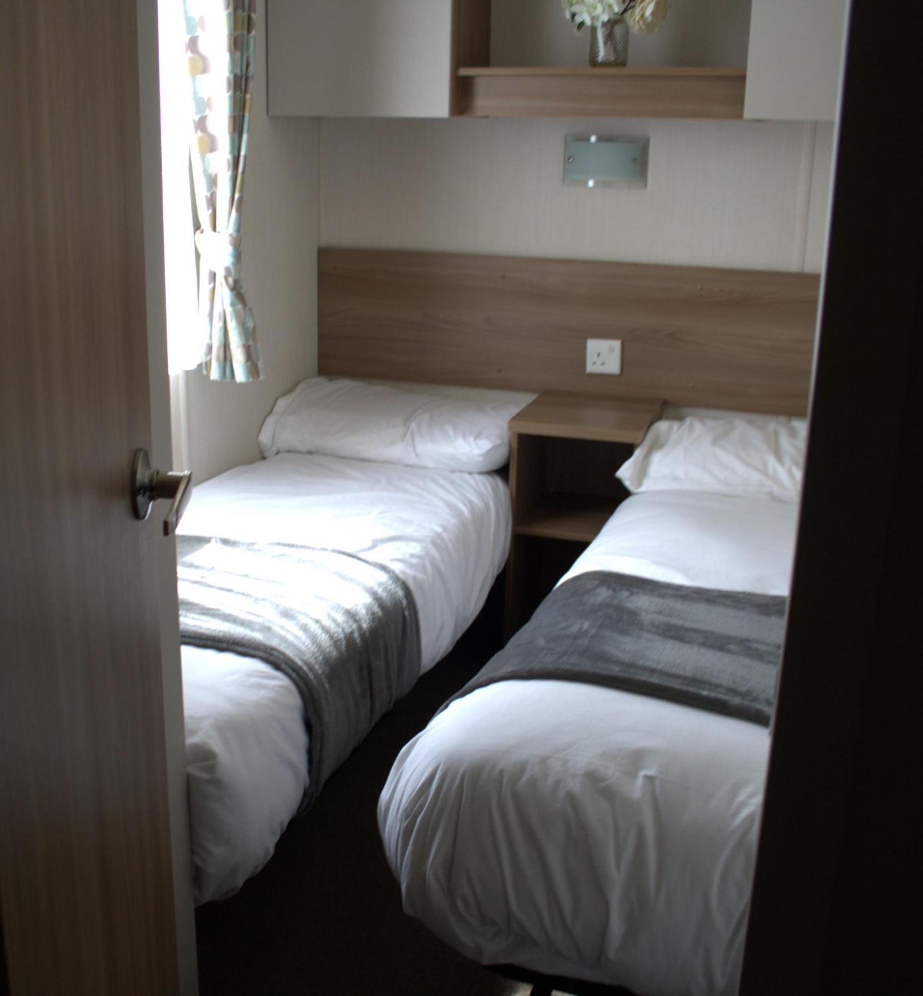 41 The Meadows Luxury Hot Tub Holidays Tattershall Lakes Eksteriør billede